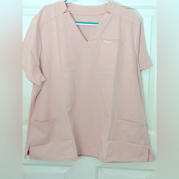 Jaanuu Tops - Women Scrub Shirt size 3x